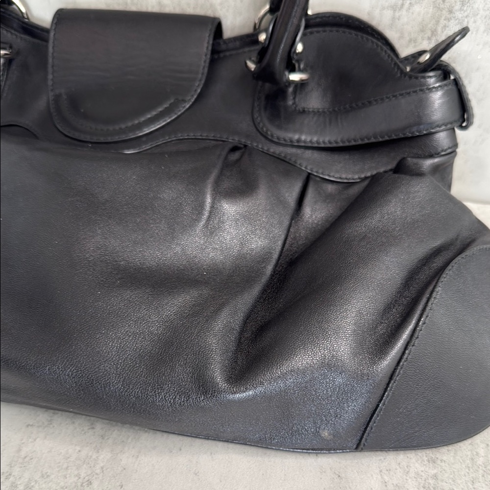 Salvatore Ferragamo Shoulder Bag - Picture 4 of 8